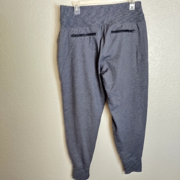 ATHLETA Venice mid rise grey joggers sz L - Picture 8 of 9